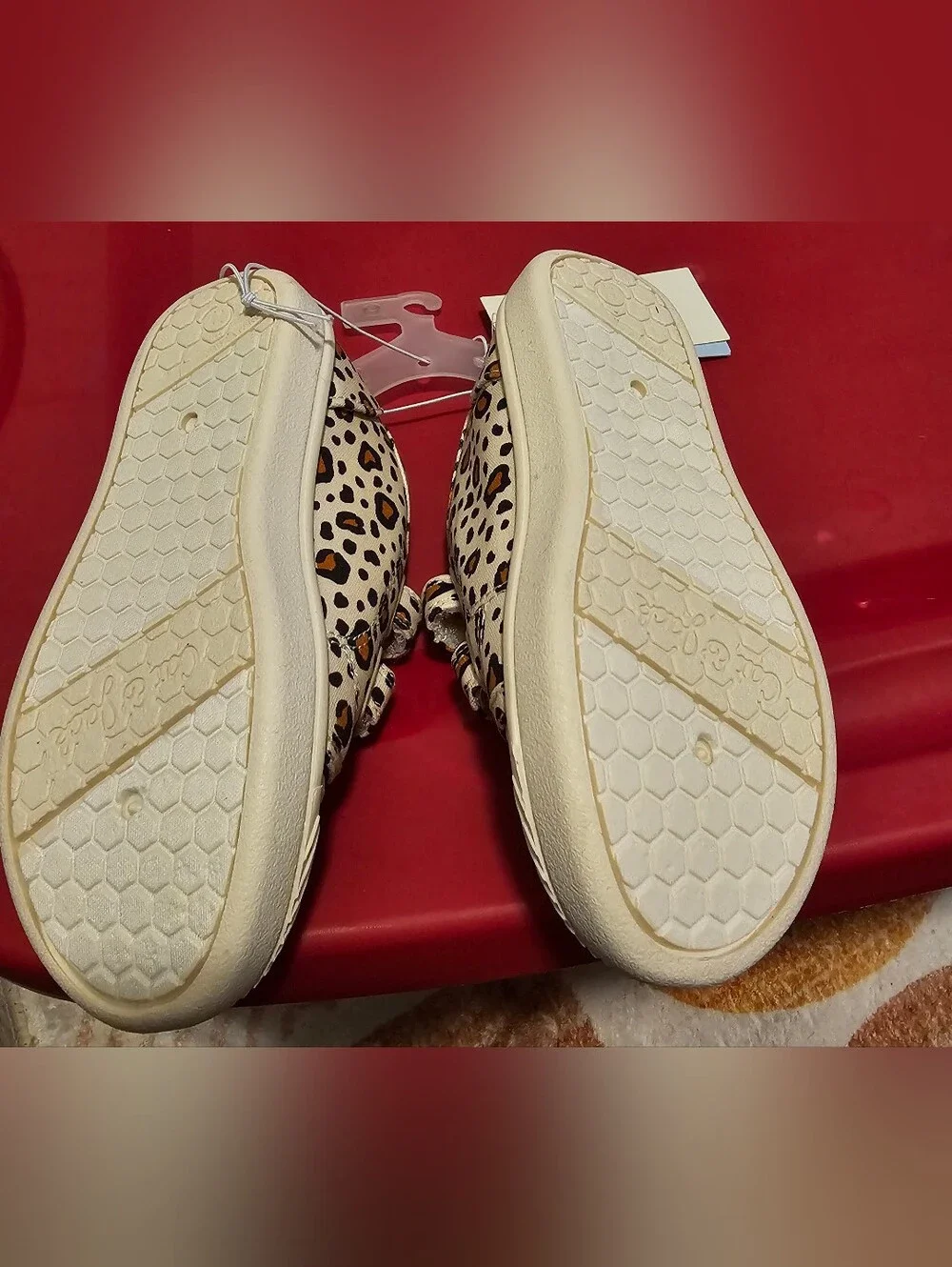 Cat & Jack Kids NEW Leopard Print Canvas Sneakers Size 11 Hook and Loop Closure